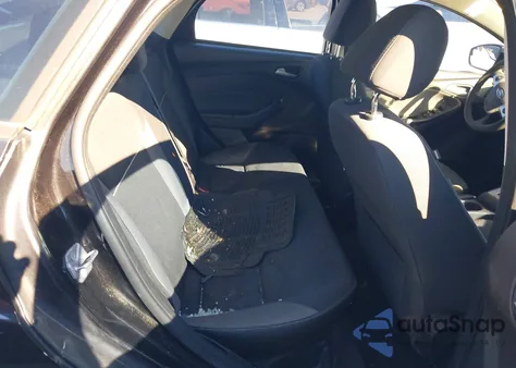 2014 Ford Focus Se from USA, damaged, VIN 1FADP3F26EL108870